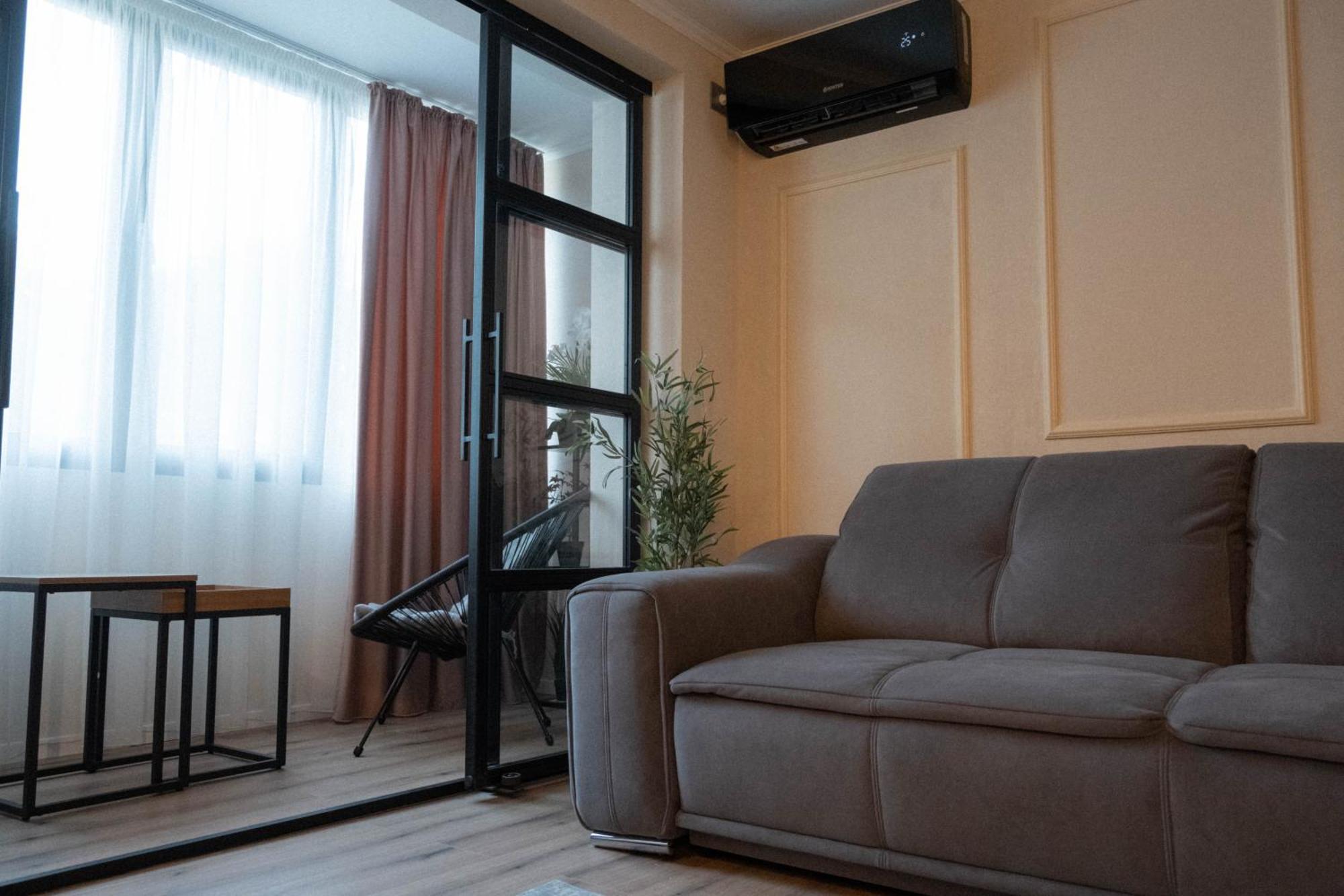 Cosy 2 Rooms Apartment In The Center Of The City Букурещ Екстериор снимка